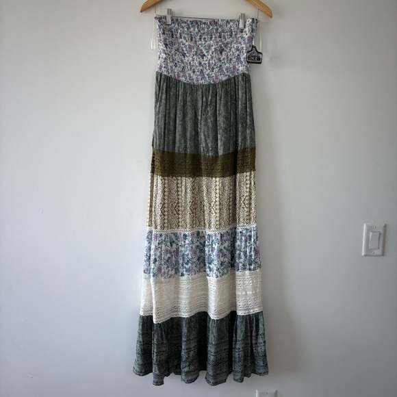 NWT Angie Boho Strapless Patchwork Maxi Dress Bohemian Green, Olive, Jade,Cream - Picture 3 of 8